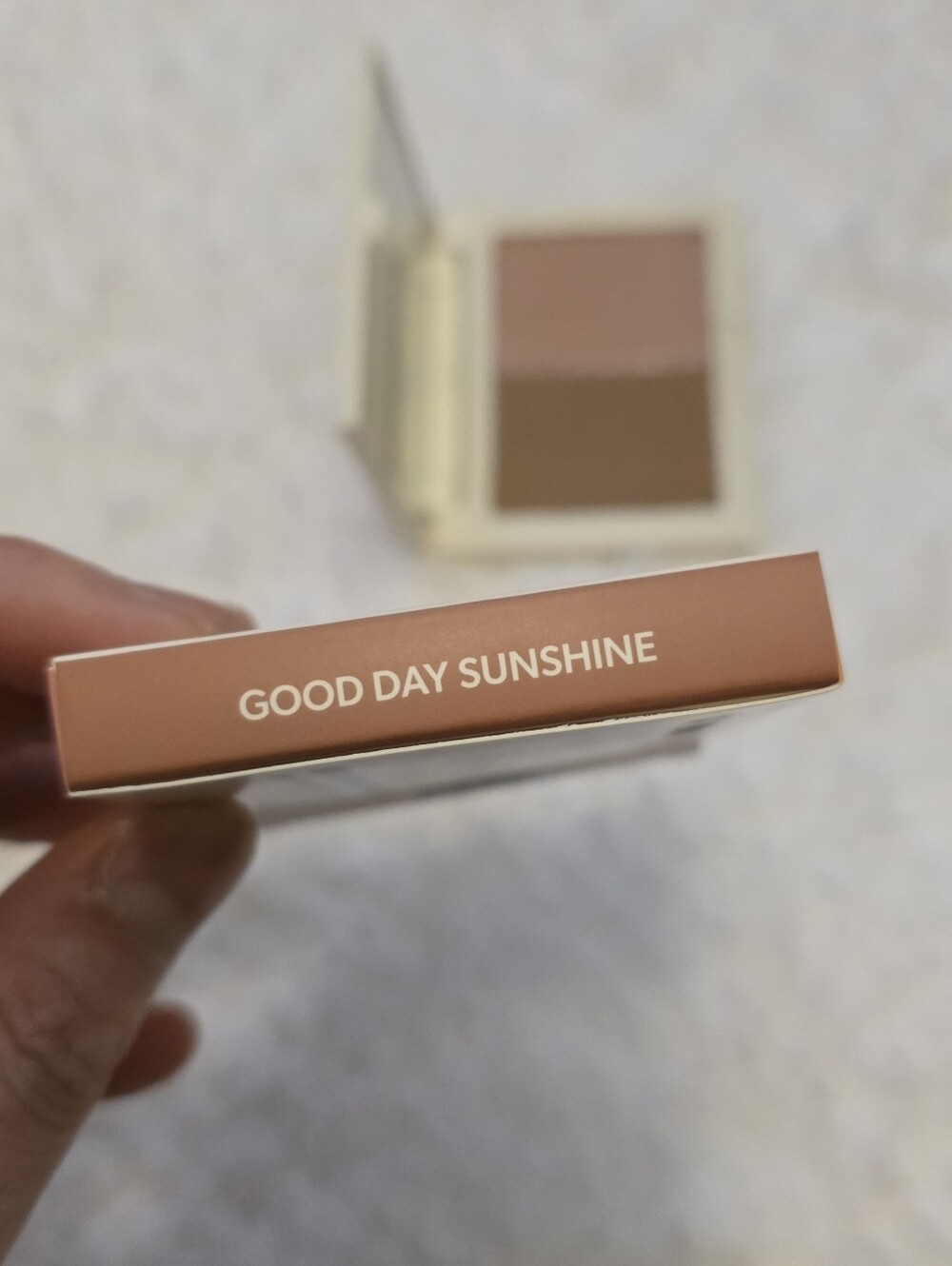 Powder Bronzer - Picture 2 of 3